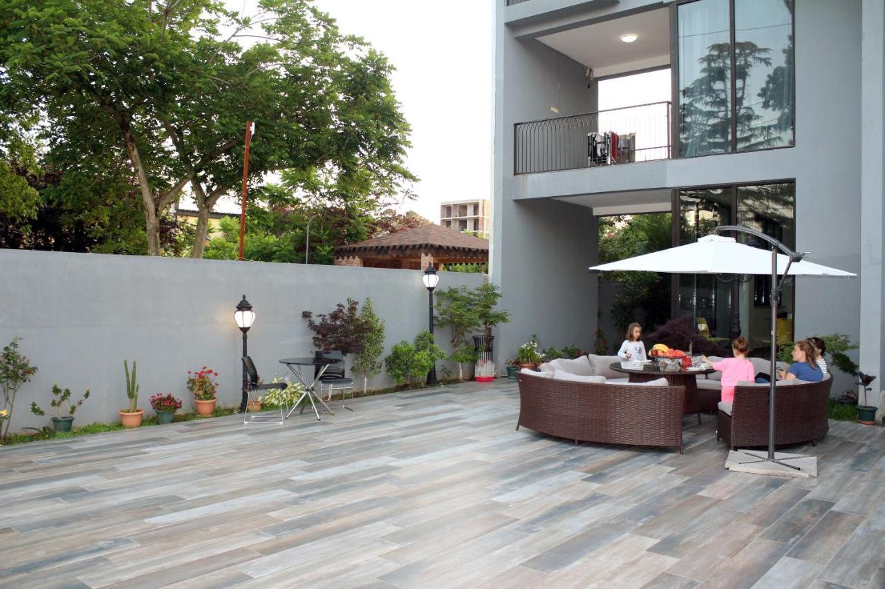 Cozy House Hotel Kobuleti Ngoại thất bức ảnh