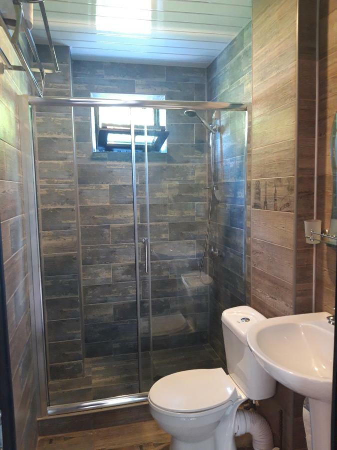 Cozy House Hotel Kobuleti Ngoại thất bức ảnh